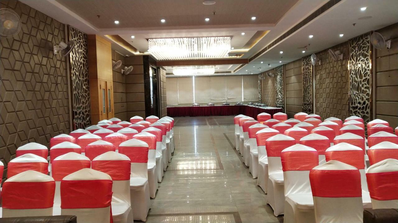 Hotel Orchid Blu Alīgarh 외부 사진