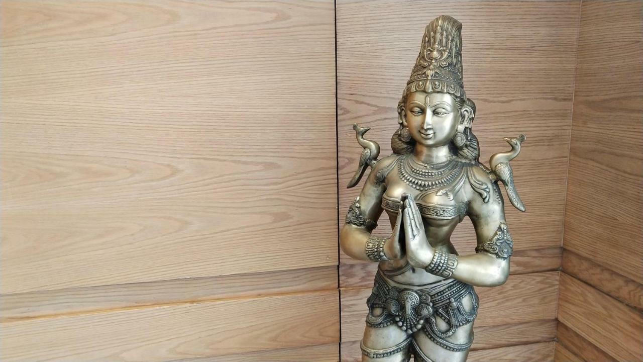 Hotel Orchid Blu Alīgarh 외부 사진