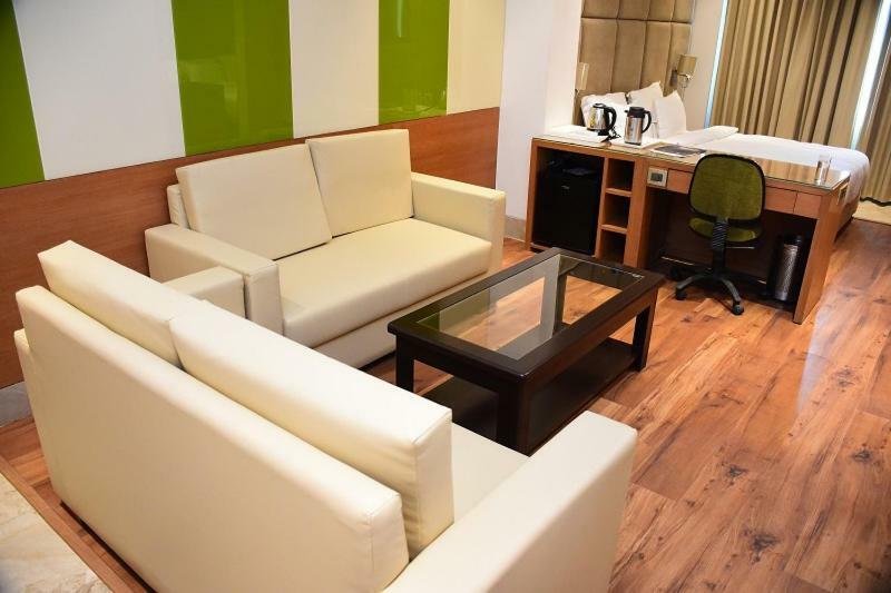 Hotel Orchid Blu Alīgarh 외부 사진